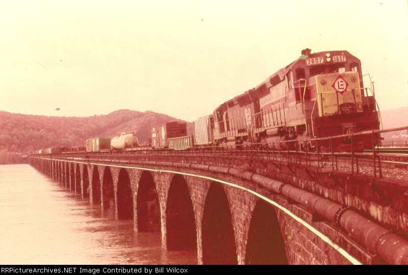 Tower Bridge Date Tower Bridge Date